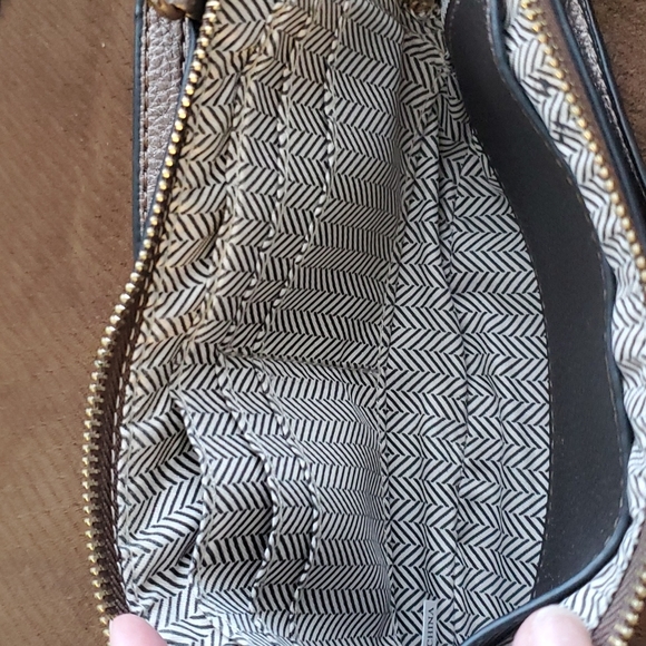 ‼️ Cross body/Shoulder/Wristlet Gray Brown Purse - Picture 3 of 5